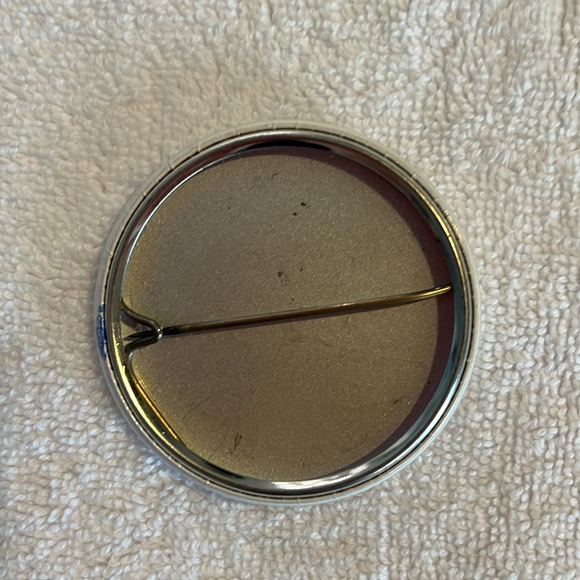 * 3 for $10* Reagan Campaign Buttons and RNC Lapel Pin - Picture 3 of 10